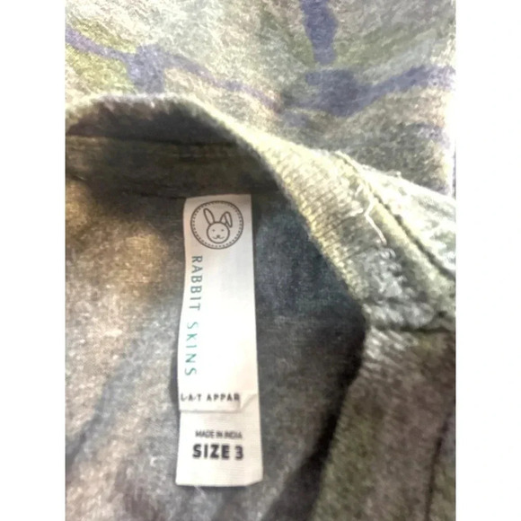 Rabbit Skins Toddler Girls Graphic Camo Tee Gray/Green Size 3 - Picture 3 of 6